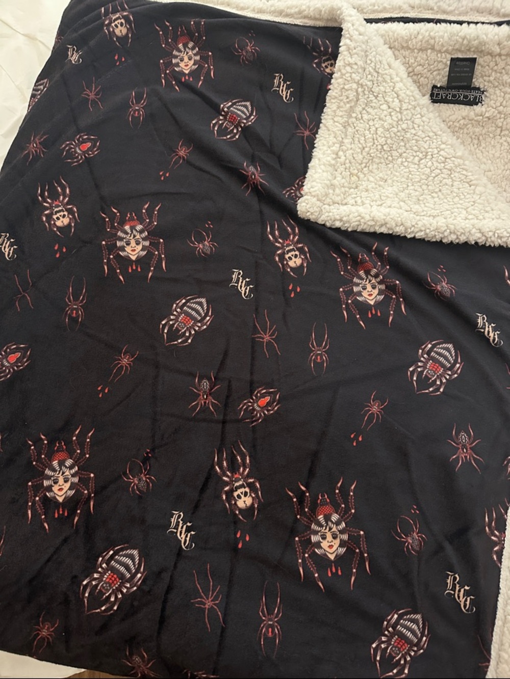 Blackcraft Sherpa Throw Blanket